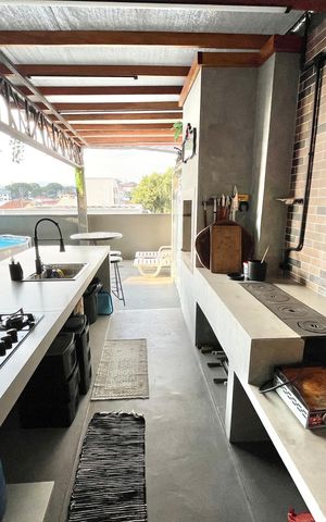 Casa à venda com 480m², 5 quartos e 5 vagas Casa à venda com 480m², 5 quartos e 5 vagasÁrea gourmet