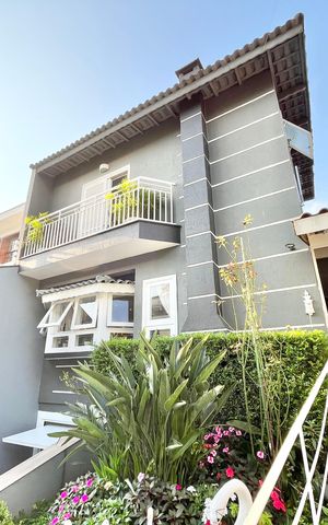 Casa à venda com 480m², 5 quartos e 5 vagas Casa à venda com 480m², 5 quartos e 5 vagasJardim / Entrada