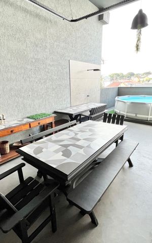 Casa à venda com 480m², 5 quartos e 5 vagas Casa à venda com 480m², 5 quartos e 5 vagasÁrea gourmet
