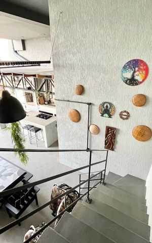 Casa à venda com 480m², 5 quartos e 5 vagas Casa à venda com 480m², 5 quartos e 5 vagasÁrea gourmet