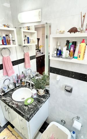 Casa à venda com 480m², 5 quartos e 5 vagas Casa à venda com 480m², 5 quartos e 5 vagasBanheiro da Suíte 3