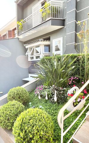 Casa à venda com 480m², 5 quartos e 5 vagas Casa à venda com 480m², 5 quartos e 5 vagasJardim