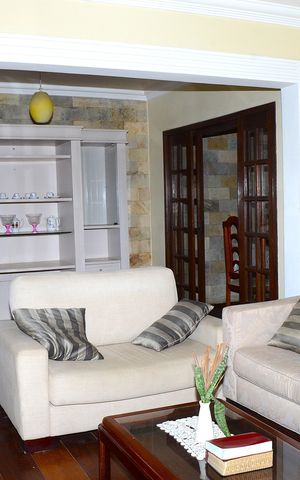Casa à venda com 220m², 1 quarto e 1 vagaSala
