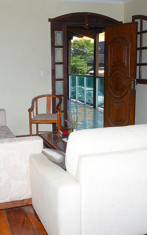 Casa à venda com 220m², 1 quarto e 1 vagaSala