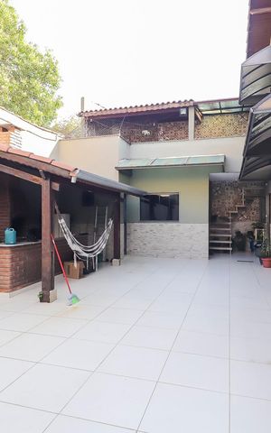 Casa para alugar com 120m², 3 quartos e 5 vagasQuintal