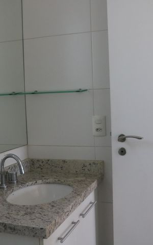 Apartamento para alugar com 65m², 2 quartos e 1 vagaBanheiro 2