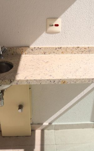 Apartamento para alugar com 65m², 2 quartos e 1 vagaVaranda da Sala