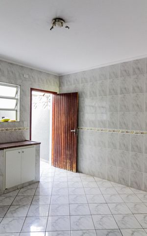 Casa à venda com 160m², 3 quartos e 1 vaga Casa à venda com 160m², 3 quartos e 1 vagaCozinha