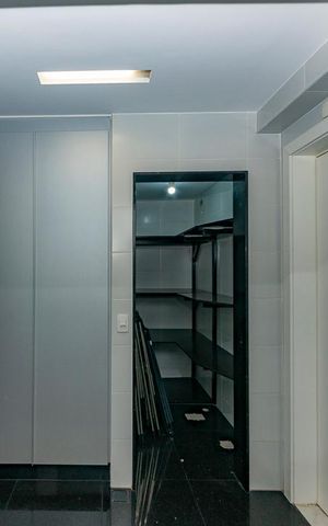 Apartamento para alugar com 306m², 4 quartos e 3 vagas Apartamento para alugar com 306m², 4 quartos e 3 vagasÁrea de Serviço