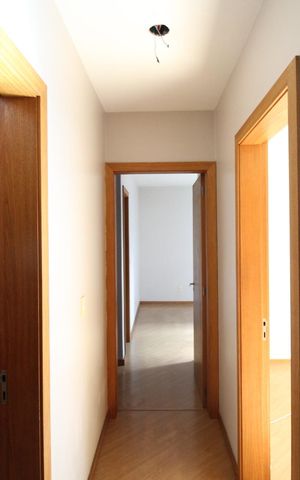 Apartamento à venda com 67m², 2 quartos e 1 vagaCorredor