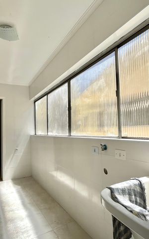 Apartamento à venda com 100m², 3 quartos e 1 vagaÁrea de Serviço