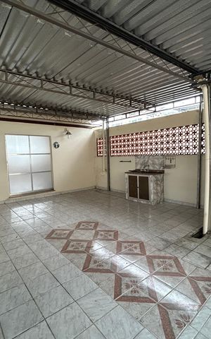 Casa à venda com 204m², 3 quartos e sem vagaTerraço