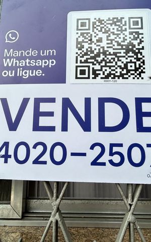Casa à venda com 204m², 3 quartos e sem vagaCódigo