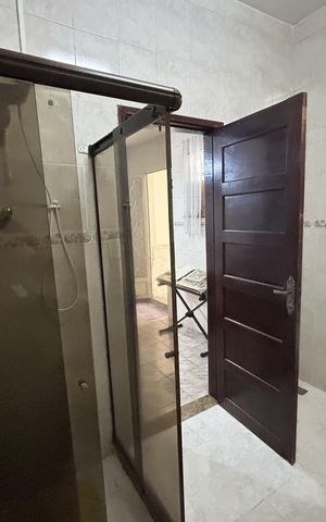 Casa à venda com 204m², 3 quartos e sem vagaBanheiro 1