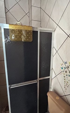 Casa à venda com 204m², 3 quartos e sem vagaBanheiro 3