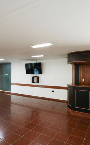 Apartamento à venda com 70m², 3 quartos e 1 vaga Apartamento à venda com 70m², 3 quartos e 1 vagaSalão de Festas