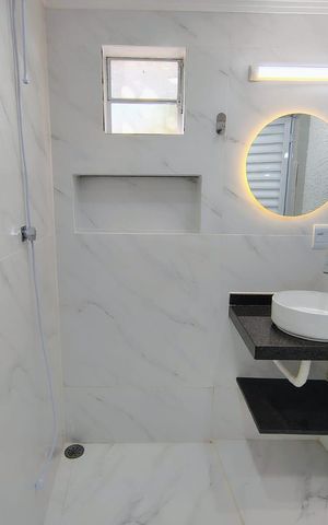 Casa para alugar com 30m², 1 quarto e sem vaga Casa para alugar com 30m², 1 quarto e sem vagaBanheiro