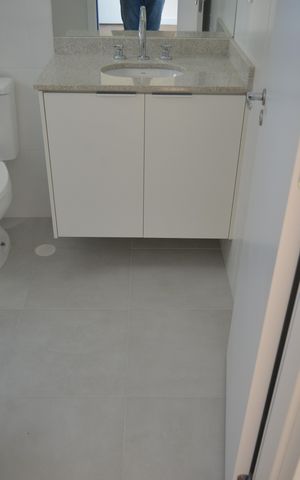 Apartamento para alugar com 63m², 2 quartos e 2 vagasBanheiro da Suíte