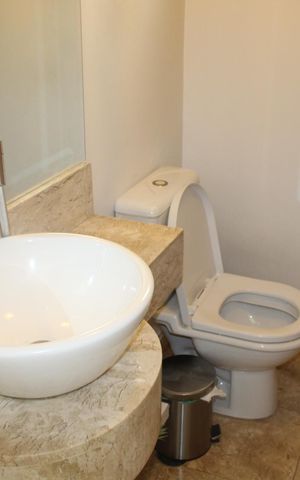 Casa de condomínio para alugar com 173m², 3 quartos e 3 vagas Casa de condomínio para alugar com 173m², 3 quartos e 3 vagasLavabo