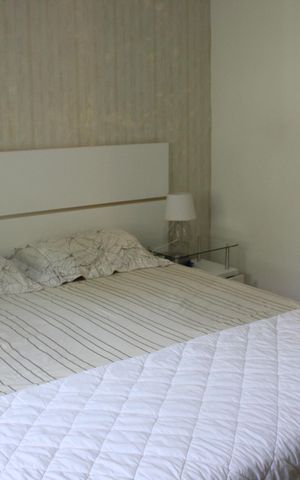 Casa de condomínio para alugar com 173m², 3 quartos e 3 vagas Casa de condomínio para alugar com 173m², 3 quartos e 3 vagasSuíte 1