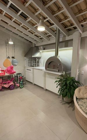 Casa de condomínio para alugar com 173m², 3 quartos e 3 vagas Casa de condomínio para alugar com 173m², 3 quartos e 3 vagasÁrea gourmet
