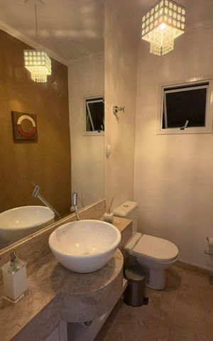 Casa de condomínio para alugar com 173m², 3 quartos e 3 vagas Casa de condomínio para alugar com 173m², 3 quartos e 3 vagasLavabo
