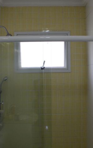 Casa de condomínio para alugar com 173m², 3 quartos e 3 vagas Casa de condomínio para alugar com 173m², 3 quartos e 3 vagasBanheiro