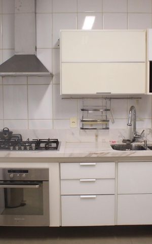 Casa de condomínio para alugar com 173m², 3 quartos e 3 vagas Casa de condomínio para alugar com 173m², 3 quartos e 3 vagasCozinha