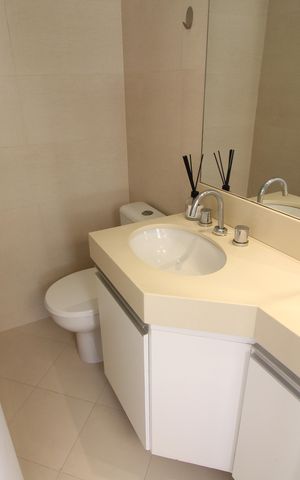 Apartamento à venda com 167m², 3 quartos e 2 vagasLavabo
