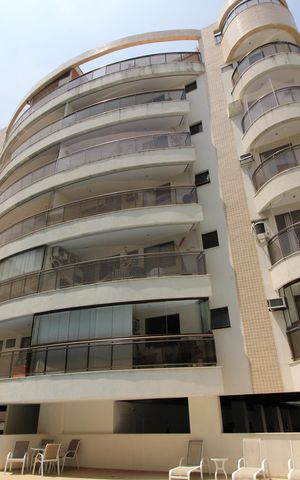 Apartamento à venda com 167m², 3 quartos e 2 vagasFachada