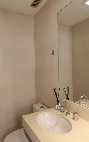 Apartamento à venda com 167m², 3 quartos e 2 vagasLavabo