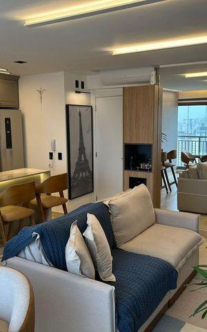 Apartamento à venda com 79m², 3 quartos e 1 vaga Apartamento à venda com 79m², 3 quartos e 1 vagaSala