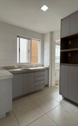 Apartamento à venda com 184m², 4 quartos e 2 vagas