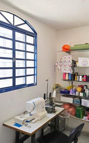 Casa à venda com 108m², 3 quartos e 2 vagas Casa à venda com 108m², 3 quartos e 2 vagasQuarto de serviço