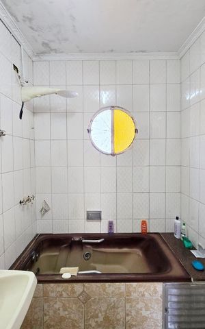Casa à venda com 108m², 3 quartos e 2 vagas Casa à venda com 108m², 3 quartos e 2 vagasBanheiro da Suíte
