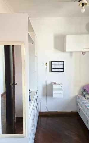 Casa à venda com 108m², 3 quartos e 2 vagas Casa à venda com 108m², 3 quartos e 2 vagasQuarto