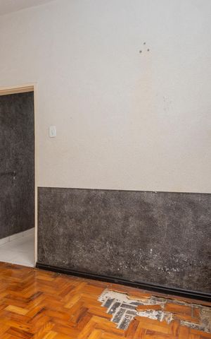 Casa à venda com 680m², 5 quartos e 6 vagasSala - Casa 1