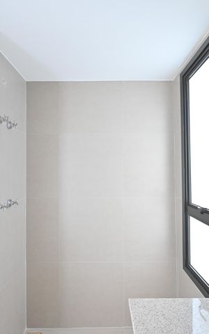 Apartamento à venda com 325m², 4 quartos e 1 vagaBanheiro da Suíte 1