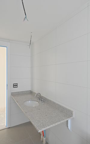 Apartamento à venda com 325m², 4 quartos e 1 vagaBanheiro Social