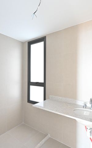 Apartamento à venda com 325m², 4 quartos e 1 vagaBanheiro da Suíte 1