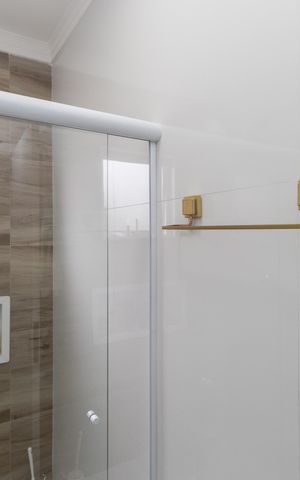 Casa para alugar com 120m², 3 quartos e 3 vagas Casa para alugar com 120m², 3 quartos e 3 vagasBanheiro da Suíte