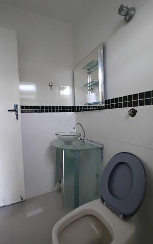 Apartamento para alugar com 90m², 3 quartos e 1 vaga Apartamento para alugar com 90m², 3 quartos e 1 vagaBanheiro