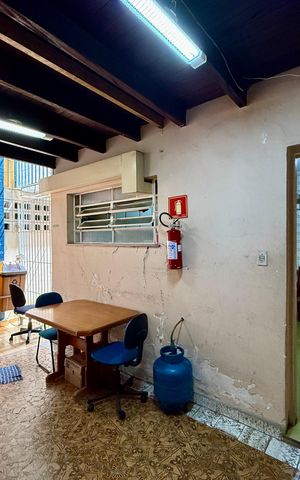Casa à venda com 137m², 3 quartos e 2 vagas Casa à venda com 137m², 3 quartos e 2 vagasQuintal