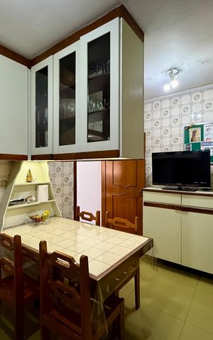 Casa à venda com 137m², 3 quartos e 2 vagas Casa à venda com 137m², 3 quartos e 2 vagasCozinha