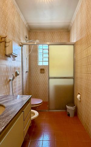 Casa à venda com 137m², 3 quartos e 2 vagas Casa à venda com 137m², 3 quartos e 2 vagasBanheiro Suíte