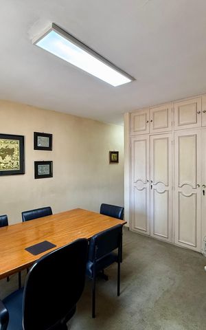 Casa à venda com 137m², 3 quartos e 2 vagas Casa à venda com 137m², 3 quartos e 2 vagasSuíte