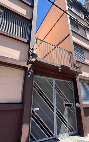Apartamento à venda com 70m², 2 quartos e 1 vaga Apartamento à venda com 70m², 2 quartos e 1 vagaFachada