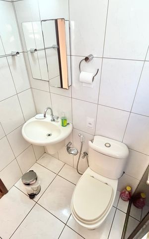 Apartamento à venda com 70m², 2 quartos e 1 vaga Apartamento à venda com 70m², 2 quartos e 1 vagaBanheiro