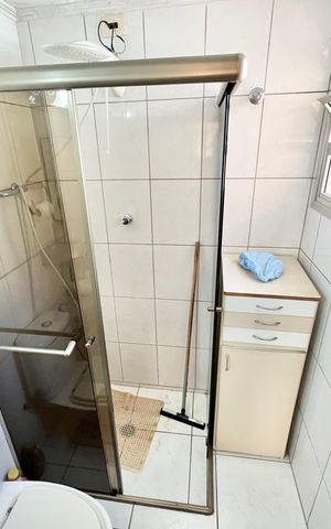 Apartamento à venda com 70m², 2 quartos e 1 vaga Apartamento à venda com 70m², 2 quartos e 1 vagaBanheiro