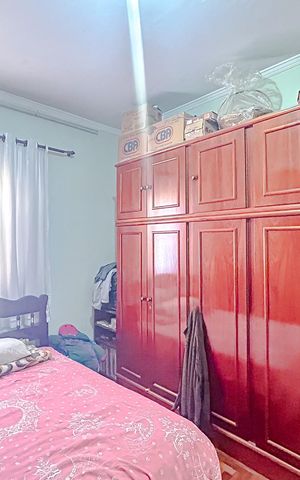 Casa à venda com 216m², 2 quartos e 4 vagasQuarto 1